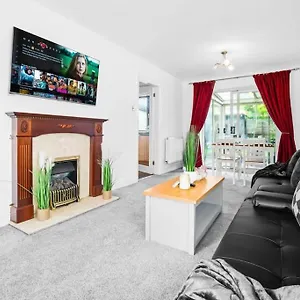 Jlr,nec,resort World,bham Airport,hs2 Contractor Holiday home